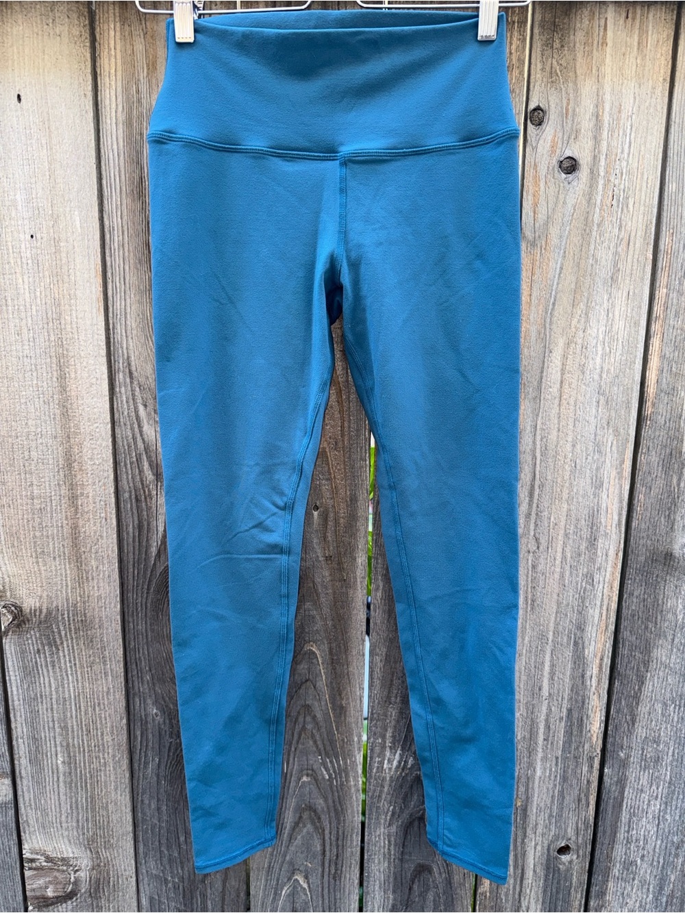 Alo Yoga High-Waist Full Length Dash Leggings in Teal Size Medium